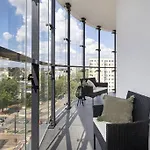 Family & Business Apartments Bliska Wola No1 - Delux 2 Bedroom With Spectacular Huge 22 M2 Terrace, Parking, Central Warsaw! ורשה