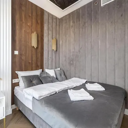 Διαμέρισμα Family & Business Apartments Bliska Wola No1 - Delux 2 Bedroom With Spectacular Huge 22 M2 Terrace, Parking, Central Warsaw!
