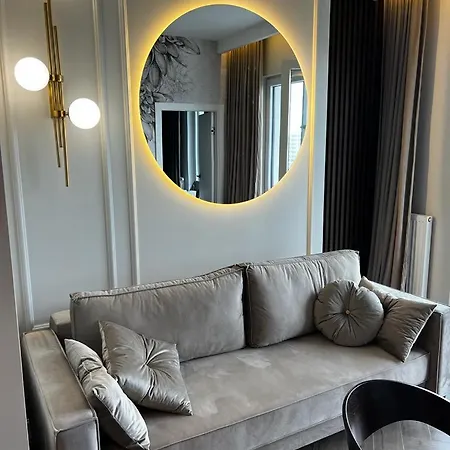 Family & Business Apartments Bliska Wola No1 - Delux 2 Bedroom With Spectacular Huge 22 M2 Terrace, Parking, Central Warsaw! Apartament